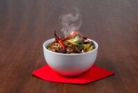 Hidangan Tumis Ayam Brokoli Saus Tiram yang lezat dan bergizi ini membuktikan bahwa makanan praktis tidak berarti mengorbankan kualitas, justru dapat menjadi solusi cerdas untuk menyajikan santapan rumahan dalam waktu singkat.