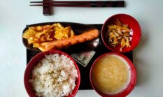 Rahasia Dapur Kilat: 3 Resep Makanan Praktis Penyelamat Hari Sibuk