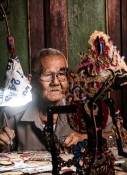 Mengunjungi Kembali Nusantara: Kisah Legenda yang Tak Lekang oleh Waktu
